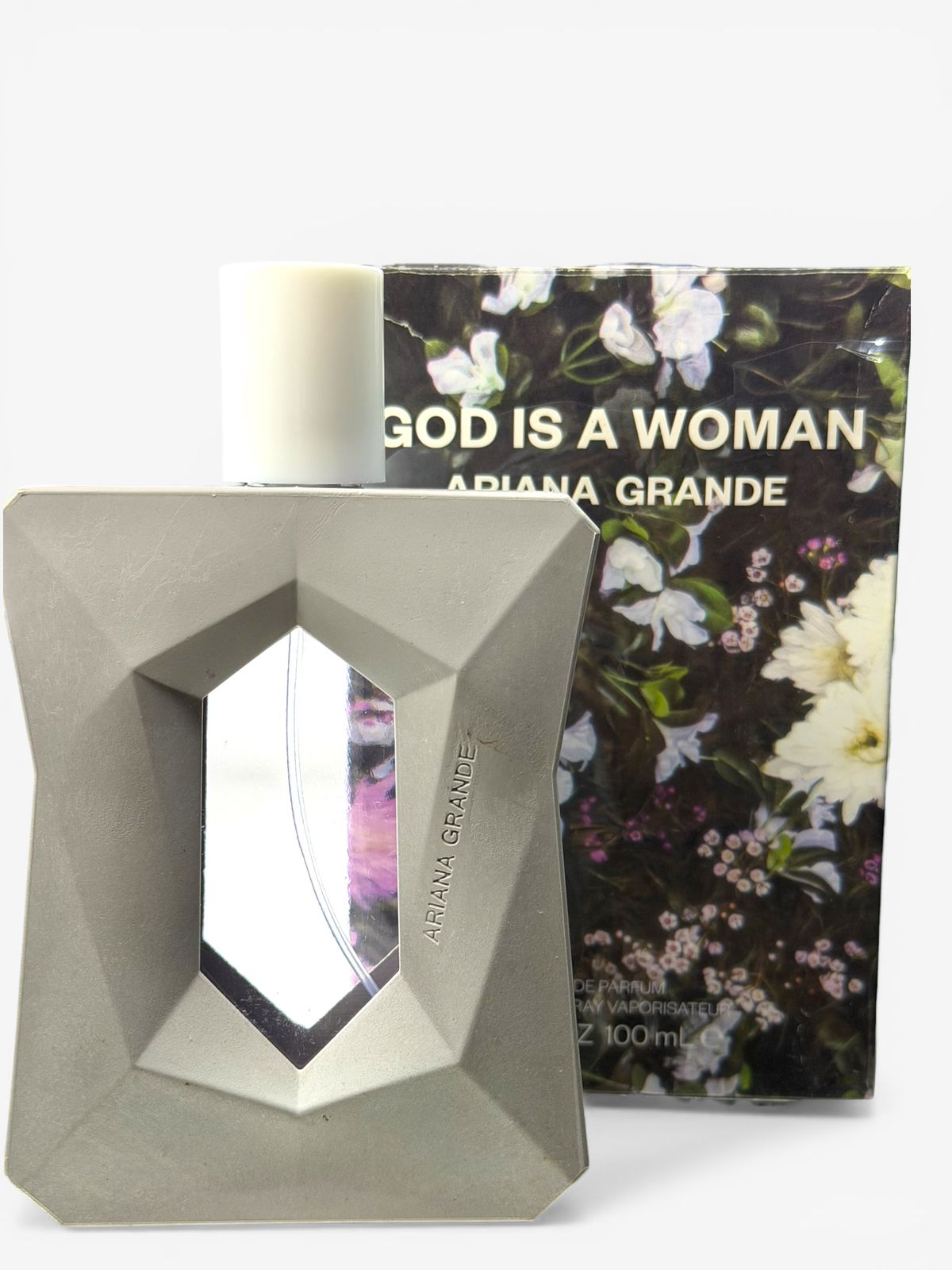 ARIANA GRANDE - GOD IS A WOMAN