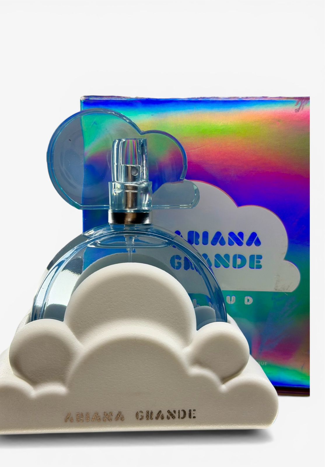 ARIANA GRANDE - CLOUD